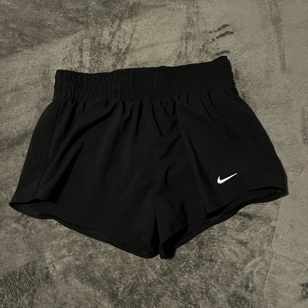 Nike Black Athletic Shorts Moisture-Wicking Lightweight